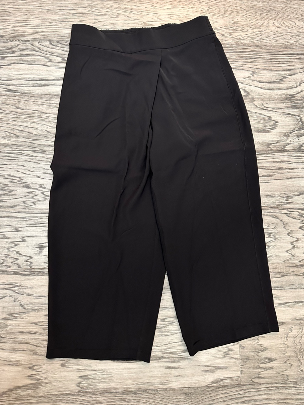 lululemon athletica Black Wide-Leg Crop Pants